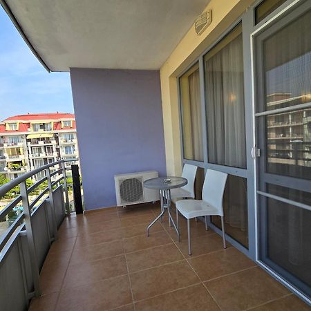 Apartment In Central Plaza Sunny Beach Eksteriør billede