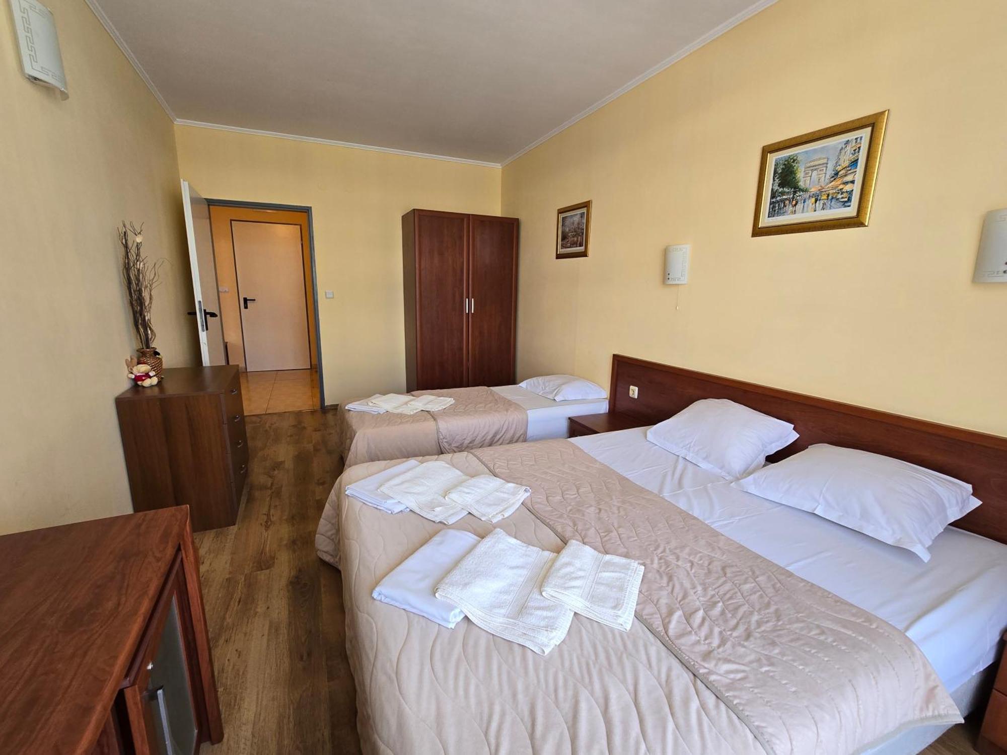Apartment In Central Plaza Sunny Beach Eksteriør billede
